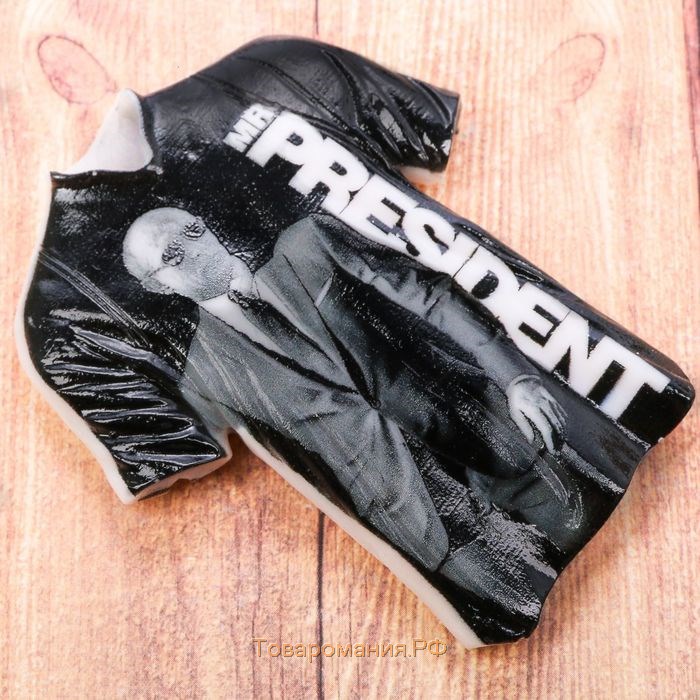 Магнит в форме футболки "Путин В.В. Mr. President", 7,7*5,4 см