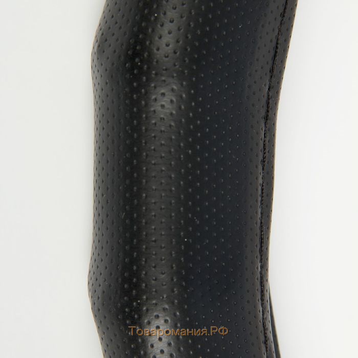 Оплетка на руль TORSO, кожа PU, перфорация, рельефная, размер 38 см, черный