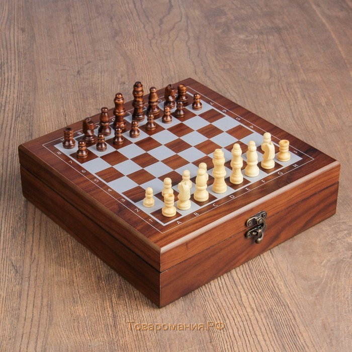 Набор 4 в 1: шахматы, покер (100 фишек, 2 колоды, кубики 5 шт), 24 х 24 см