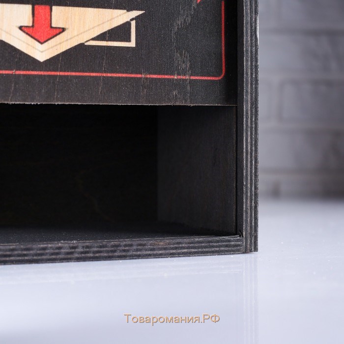 Коробка подарочная 20×10×20 см деревянная пенал "Настоящий мужчина", квадратная, с печатью