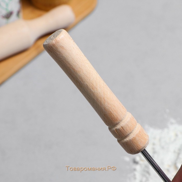 Венчик кондитерский для взбивания с деревянной ручкой "Шар", 26 см