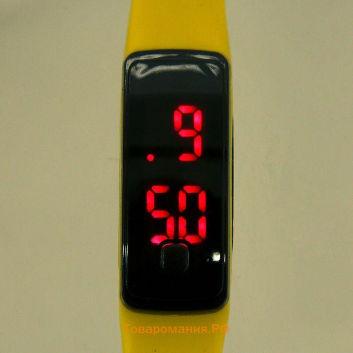 Часы наручные, электронные "Блик", ремешок силикон, циферблат 5 х 2 см, черные