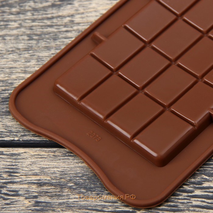 Форма для шоколада «Плитка», силикон, 22,5×10,5×0,2 см, 24 ячейки (2×2,5 см), цвет коричневый