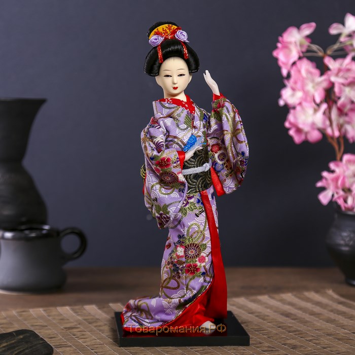Кукла в кимоно