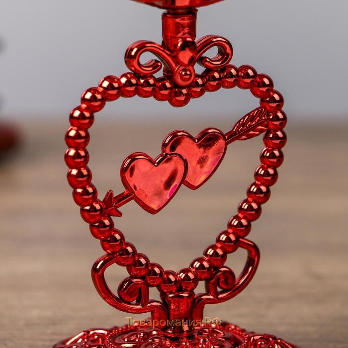 Подсвечник пластик, стекло на 1 свечу "Тройное сердце" бокал на ножке красный 15х6,3х6,3см