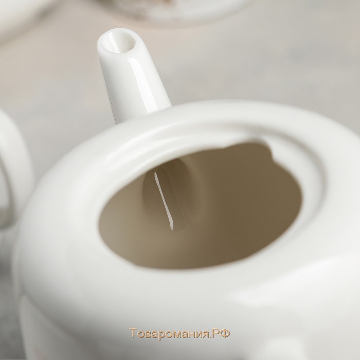 Набор чайный «Зайка», 5 предметов: чайник 900 мл, 4 кружки 220 мл, на керамическом подносе