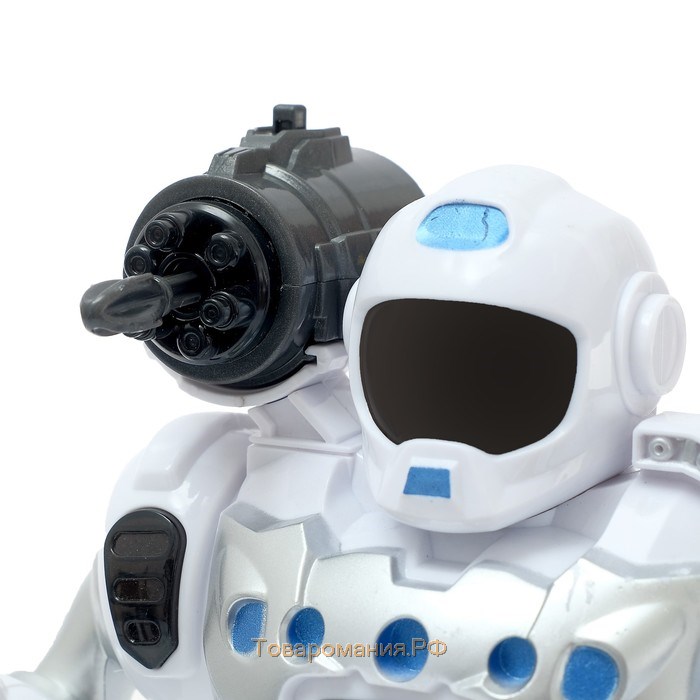 Робот «Герой», световые и звуковые эффекты, работает от батареек, цвета МИКС