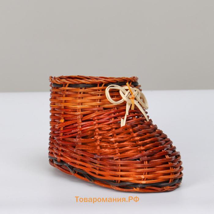 Сувенир «Ботинок», 9×14×8,5 см, лоза