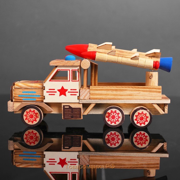 Игрушка деревянная «Военный автомобиль» 8×24×12 см