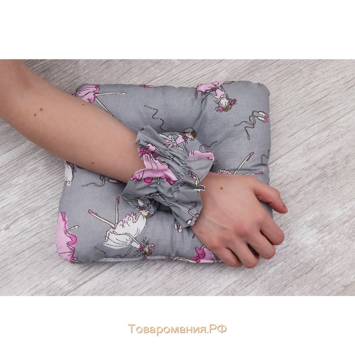 Подушка для кормления и сна Baby joy, размер 26 × 28 см, принт мечта