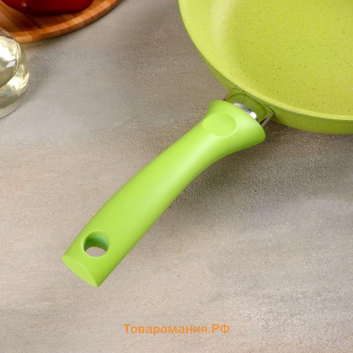 Сковорода Trendy style, d=24 см, пластиковая ручка, антипригарное покрытие, цвет зелёный