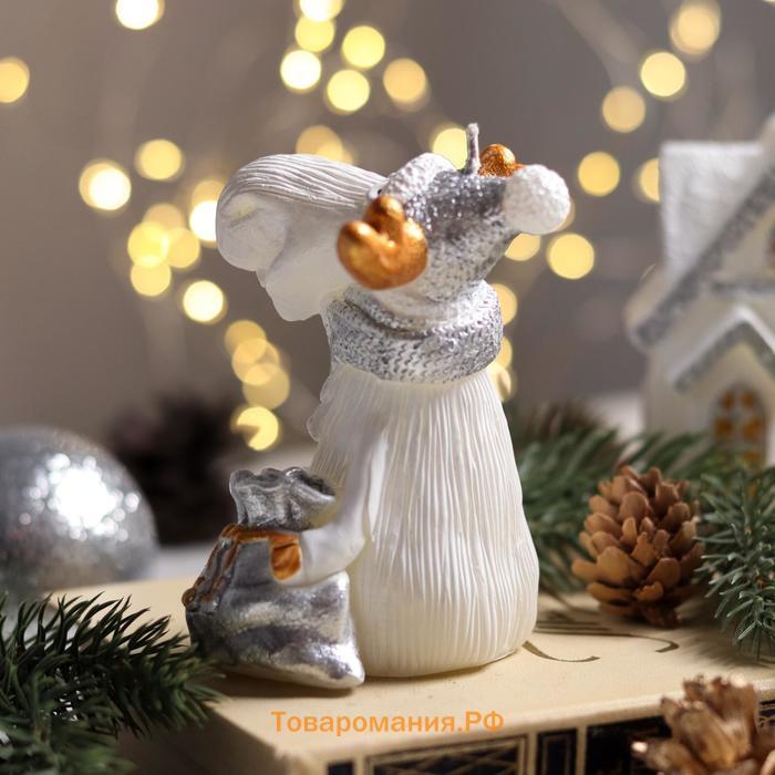 Свеча декоративная "Снежный лось", 9.9х7,2х7,6 см