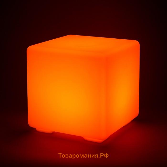 Светильник cube. Светильник Cube 60 p. Светильник "куб". Напольная лампа куб. Абажур куб.