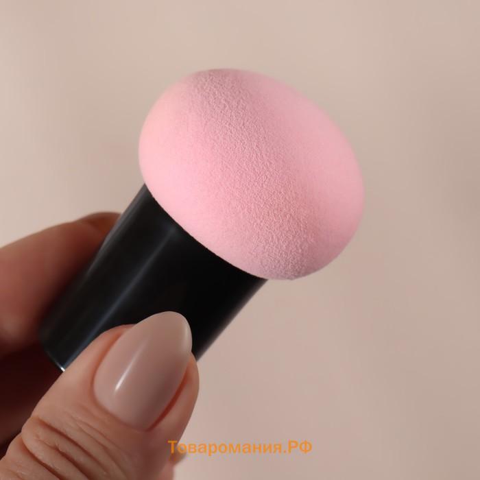 Спонж для макияжа с ручкой «Стик», d 4,1 × 3 см, в футляре, цвет чёрный/розовый