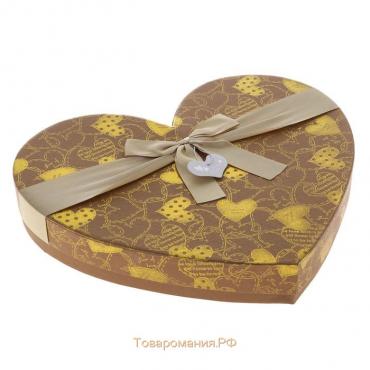 Коробка подарочная для конфет, коричневый, 29,5 х 26 х 4 см