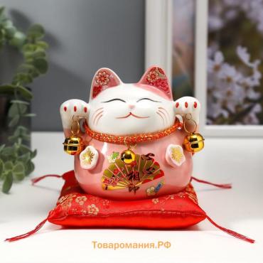 Сувенир керамика копилка "Розовый кот Манэки-нэко с колокольчиками" 11,5х11,5х9,5 см